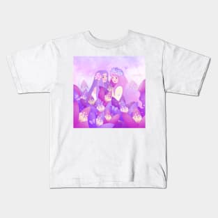 Beautiful fairies with pink flowers and butterflies Kids T-Shirt